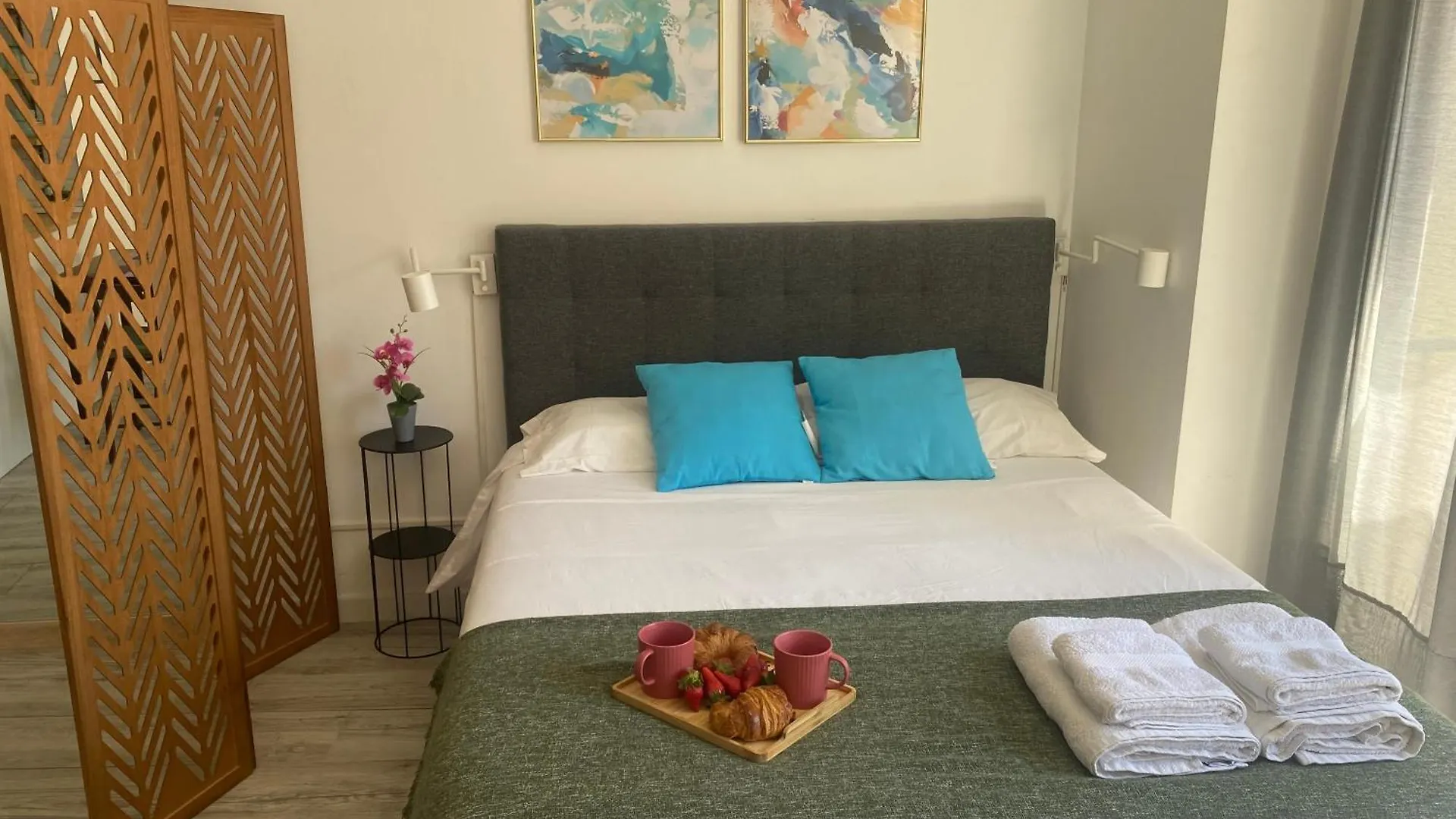 Ideal Apartamento En Pleno Centro Historico De Malaga Apartment